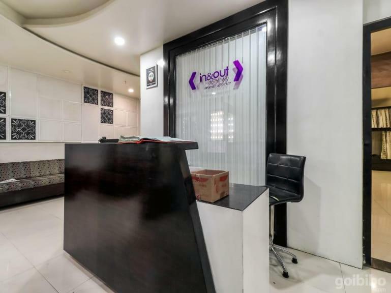 In & Out Dormitory Amhedabad Dış mekan fotoğraf